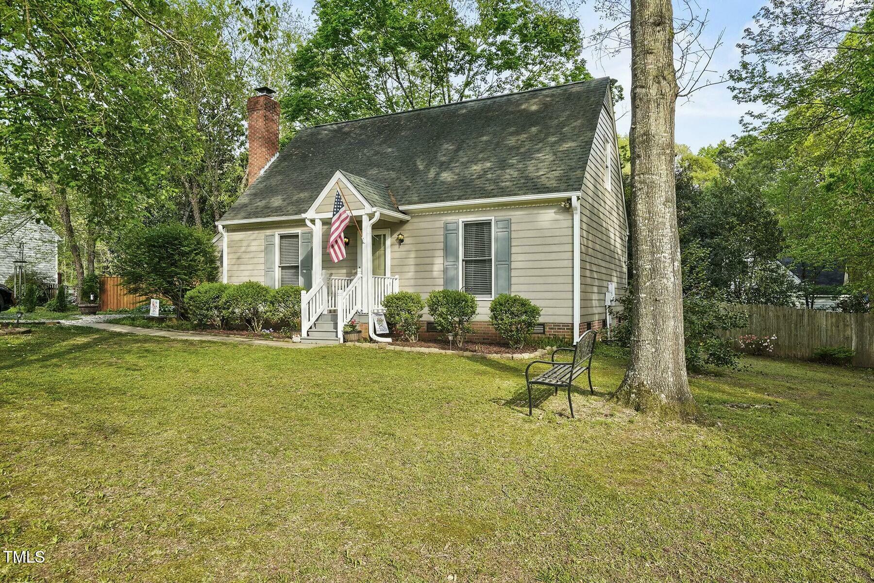 Property Photo: 13816 N Meadows Court NC 27587