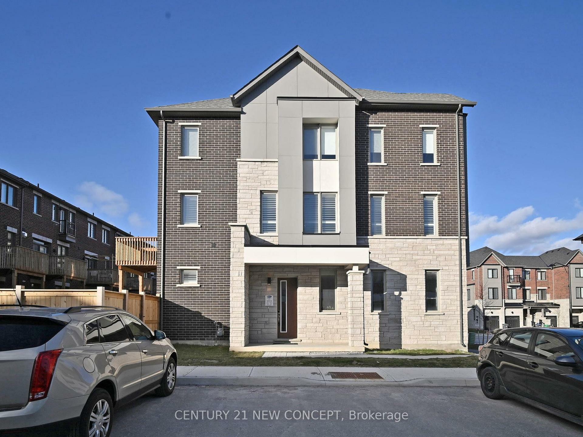Property Photo: 4053 Saida Street ON L5M 2S8