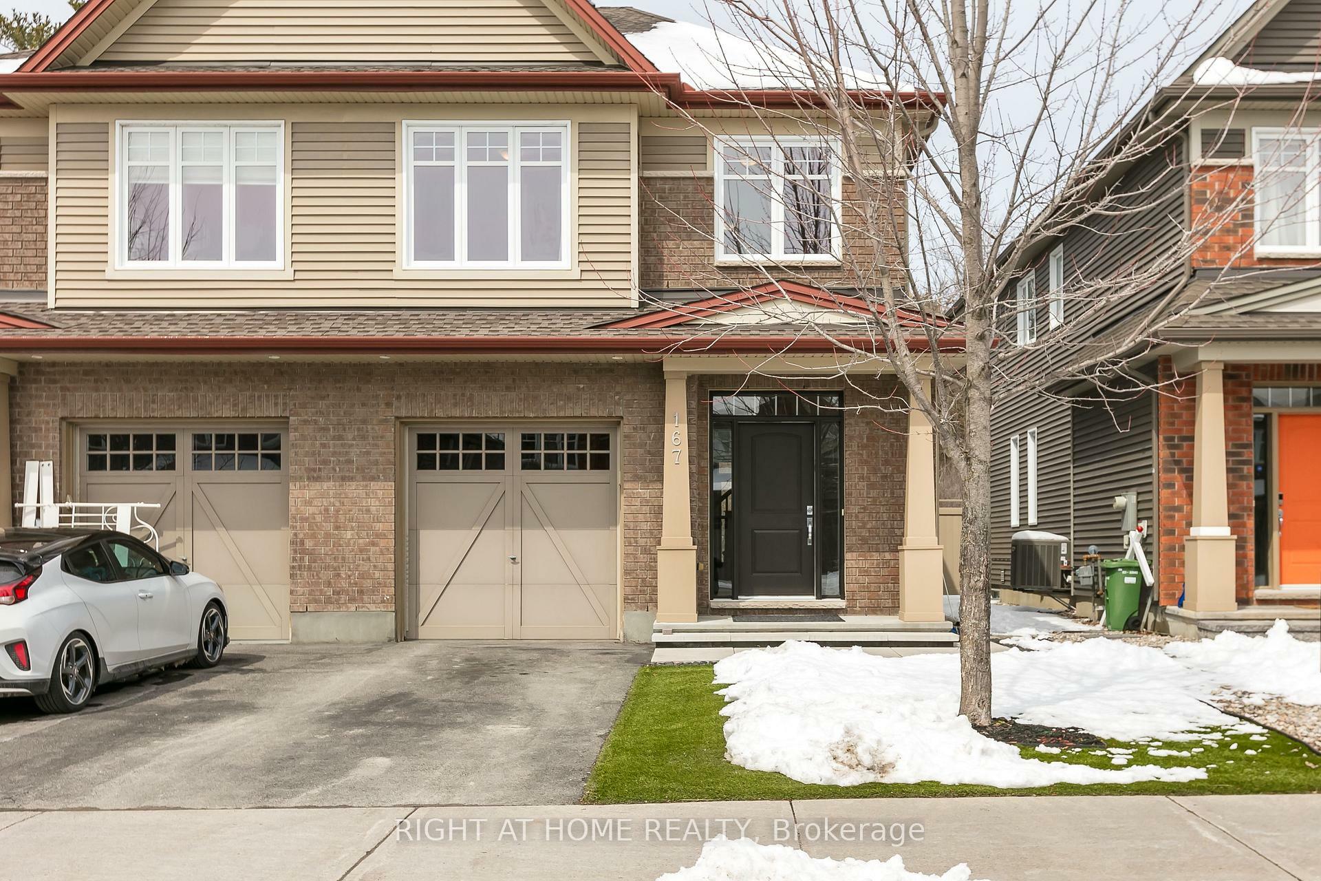 Photo de la propriété: 167 Highbury Park Drive ON K2J 5Y1
