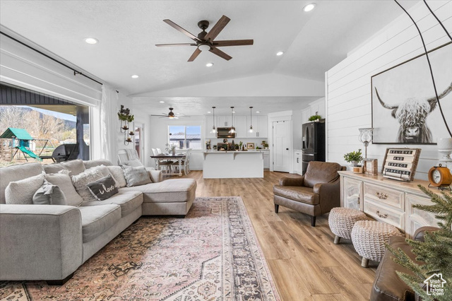 Property Photo: 140 S 100 E UT 84667
