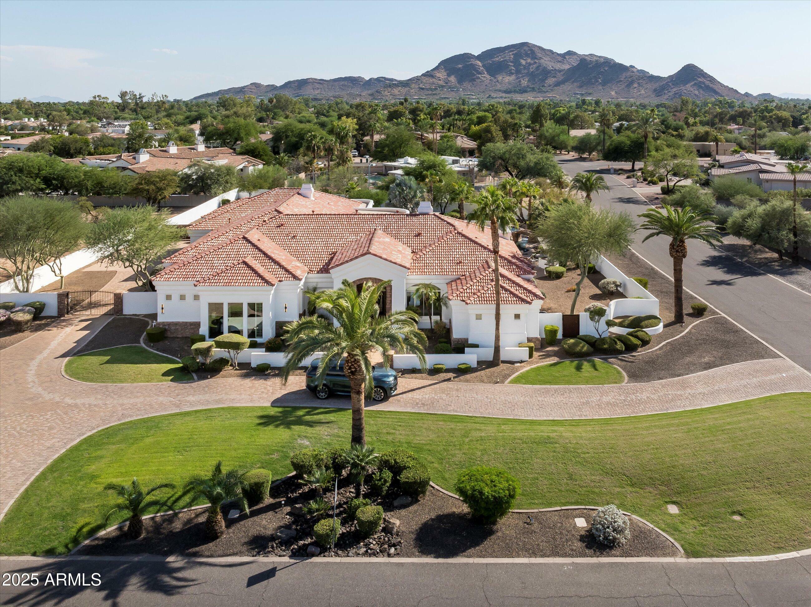 Property Photo: 5901 E Mountain View Road AZ 85253