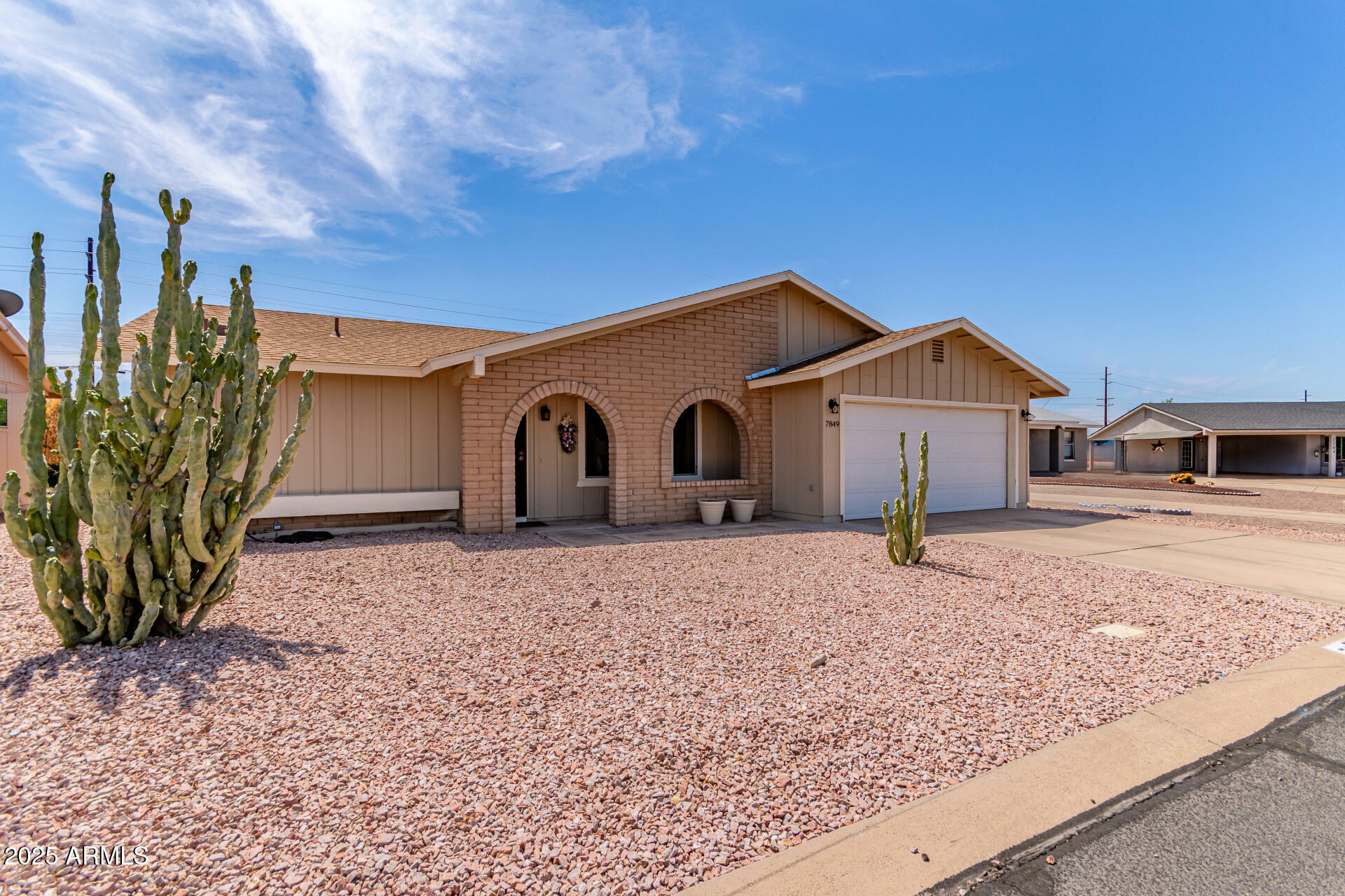 Property Photo: 7849 E Flossmoor Avenue AZ 85208