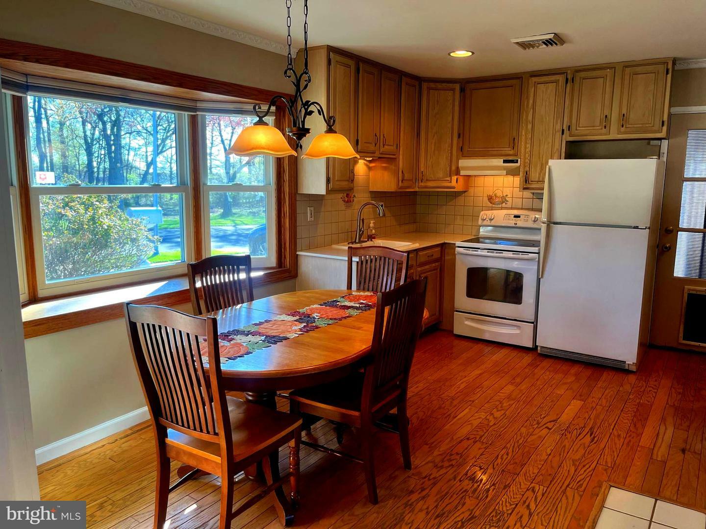 Property Photo: 199 Magnolia Drive PA 19054