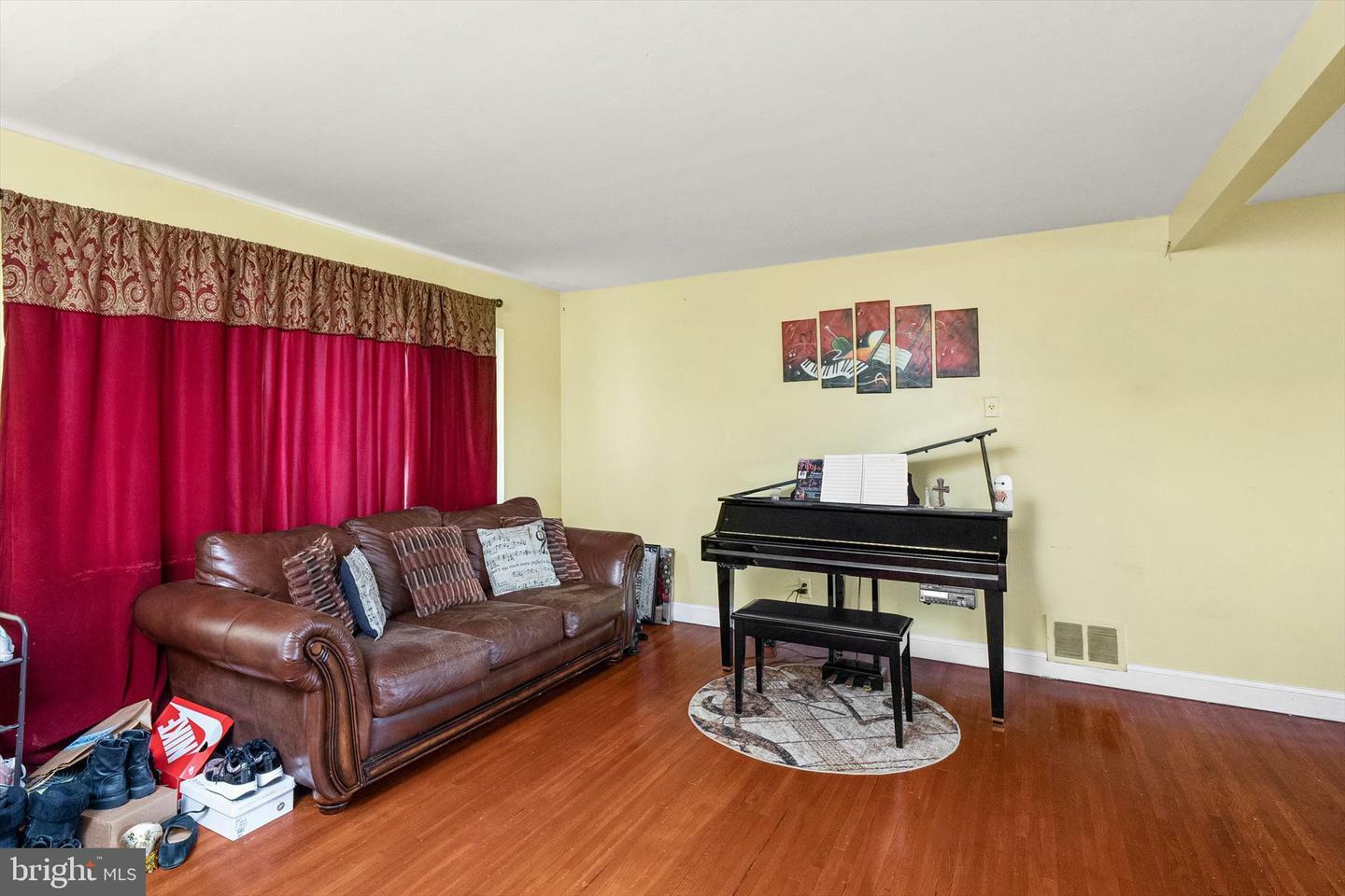 Property Photo: 12 Walton Road NJ 08060