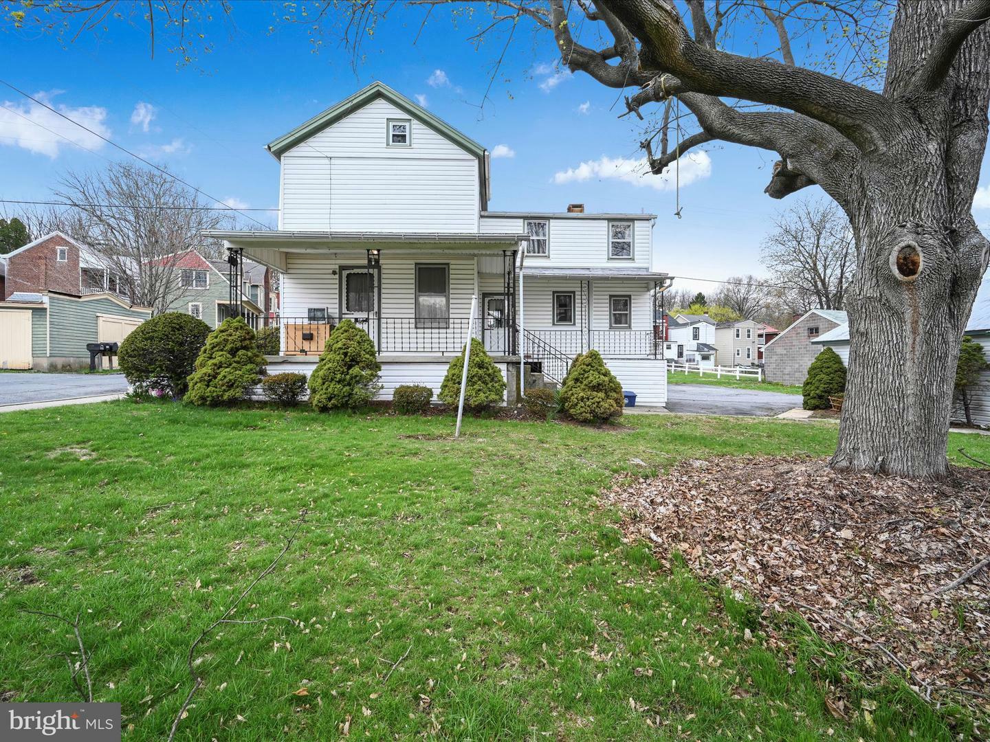 Property Photo: 117 Reeser Street PA 19533