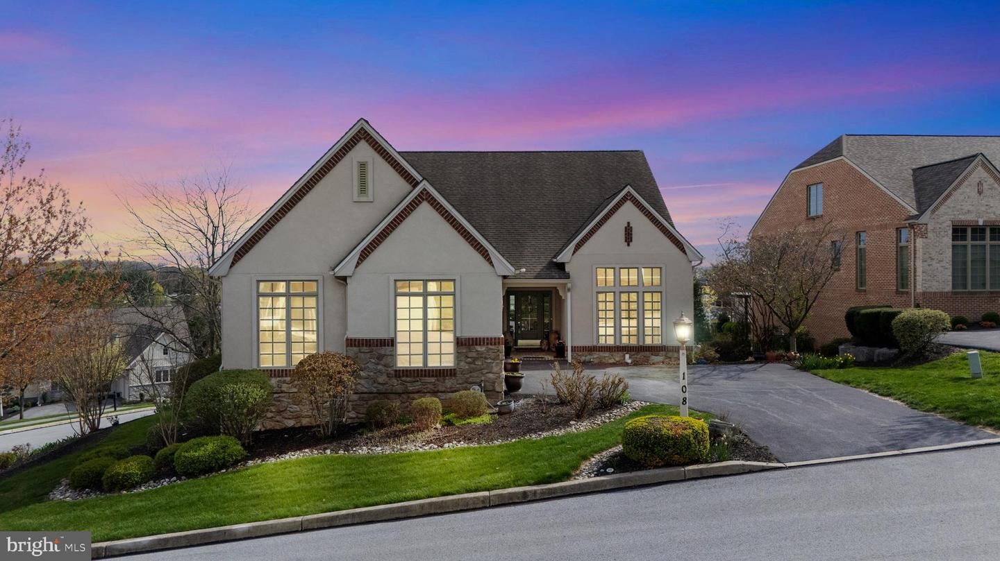 Property Photo:  108 Valmere Path  PA 17403 