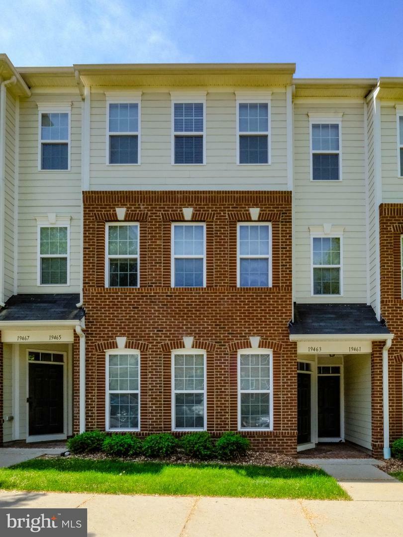 Property Photo: 19463 Promenade Drive VA 20176