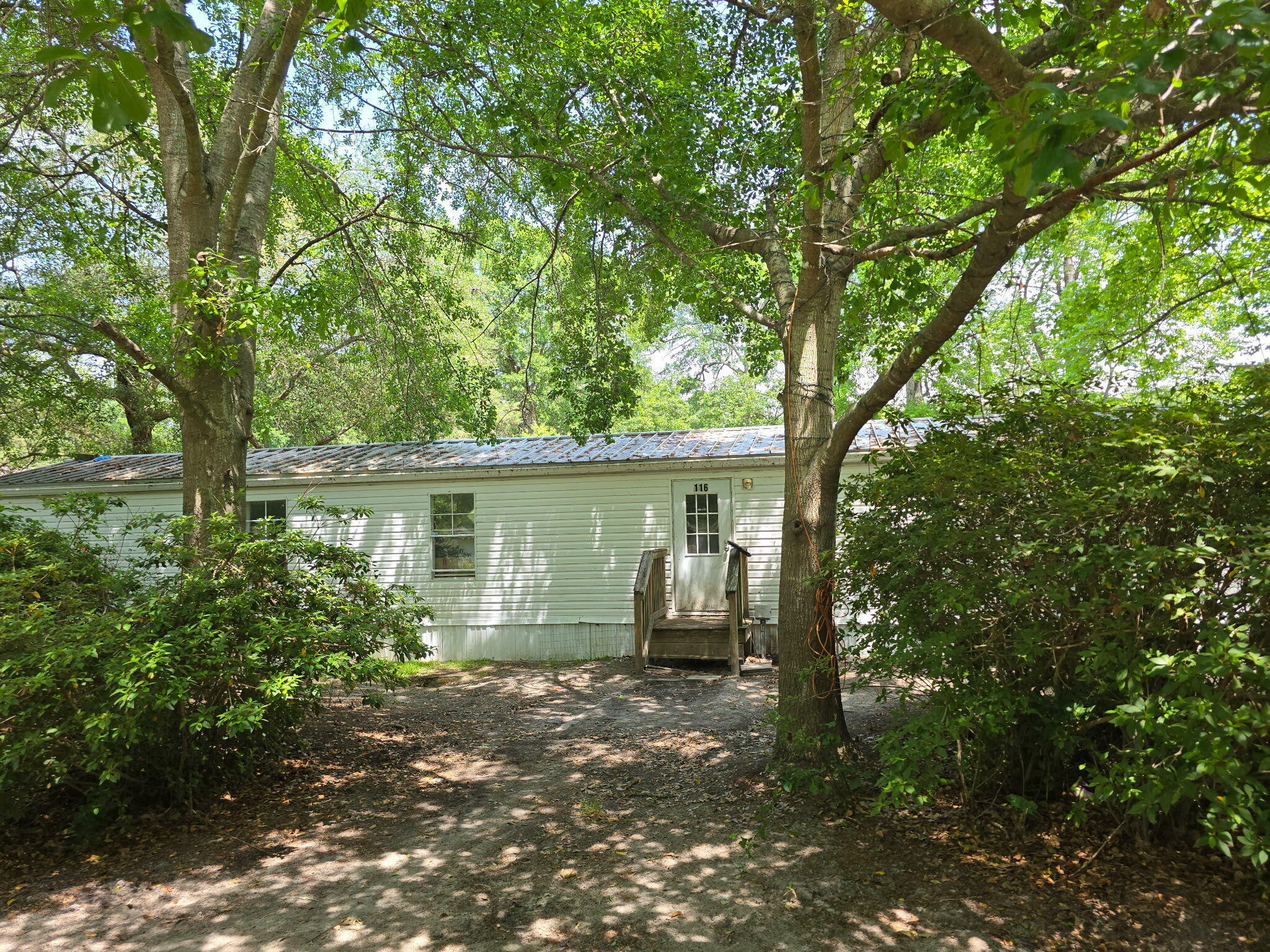 116 Huger Street  Eutawville SC 29048 photo