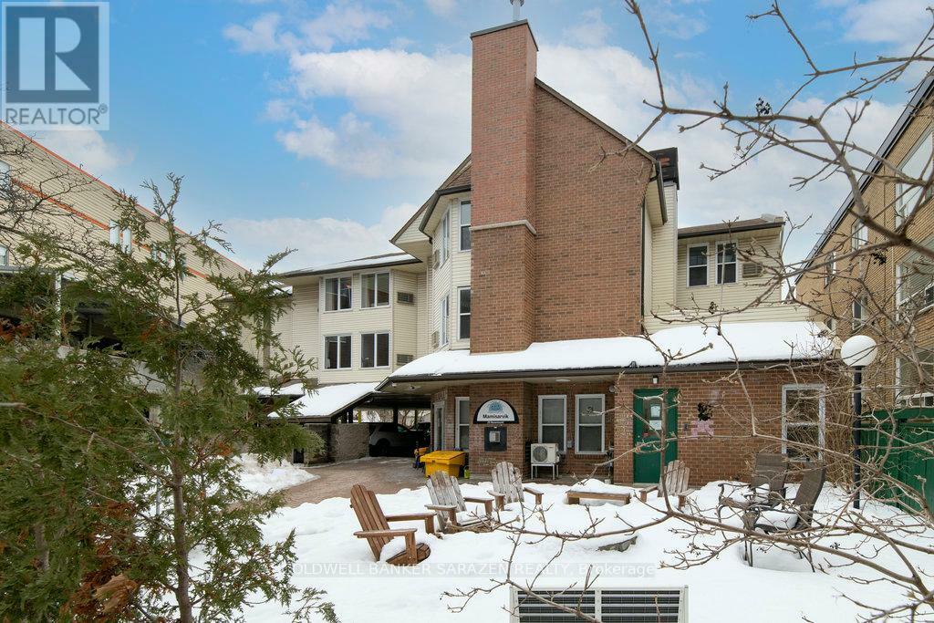 Photo de la propriété: 25 Rosemount Avenue ON K1Y 1P3