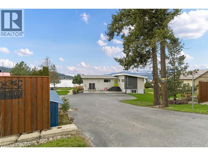 Property Photo: 2009 Eagle Bay Road BC V0E 1H1