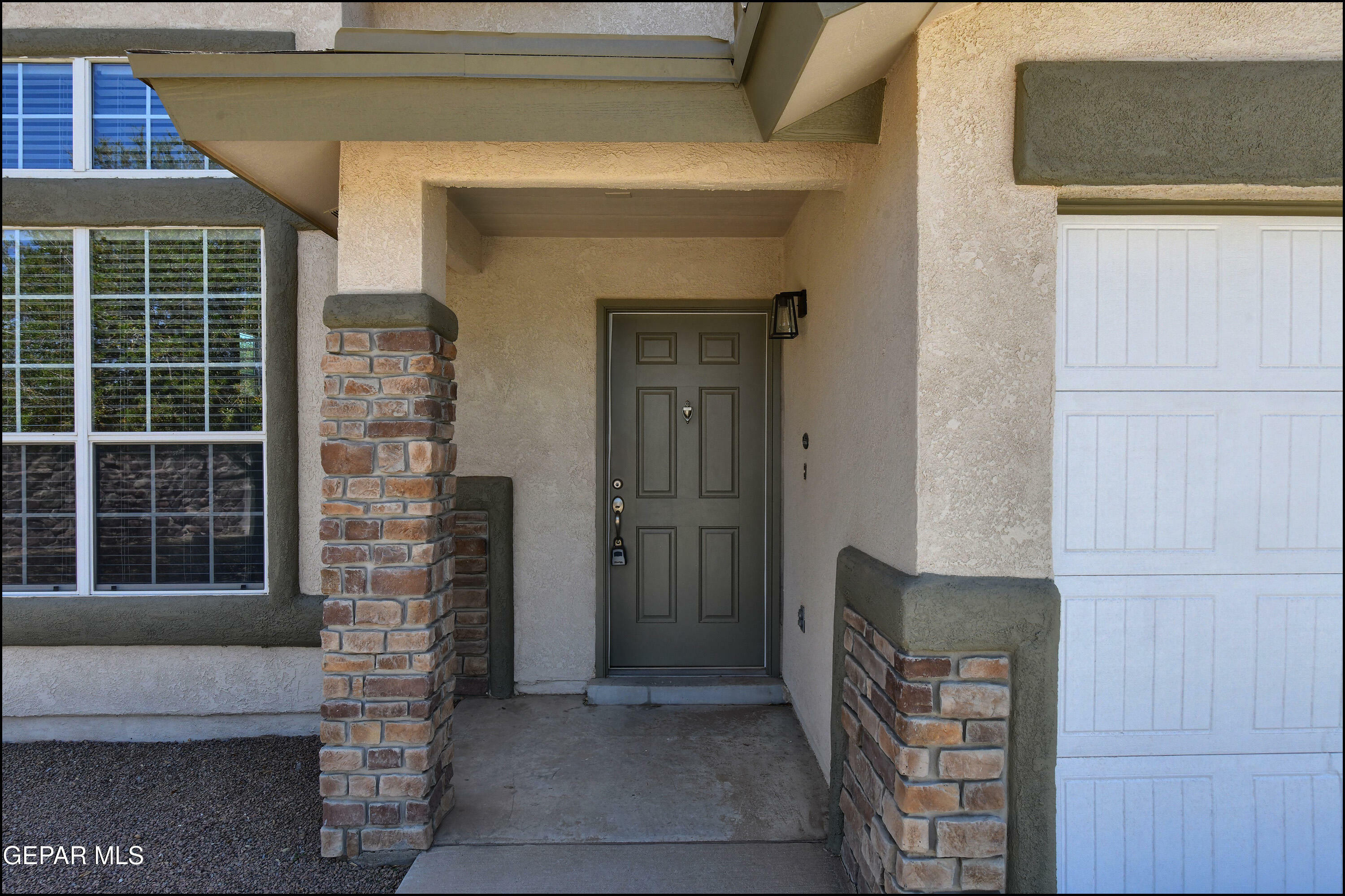 Property Photo: 672 Sequeiros Court TX 79932