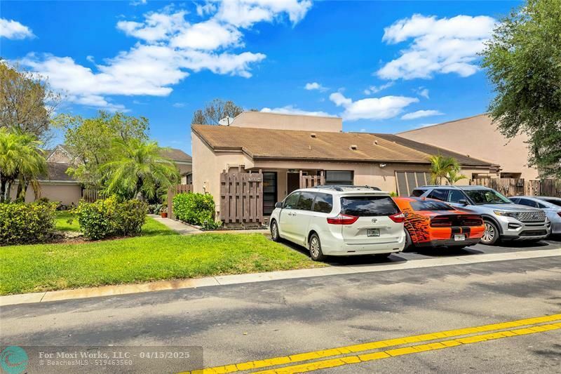 Property Photo: 12337 NW 13th Ct 12337 FL 33026