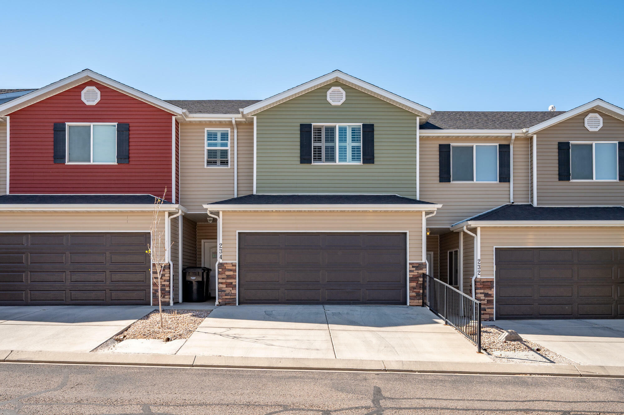 Property Photo: 234 E 3025 N UT 84721