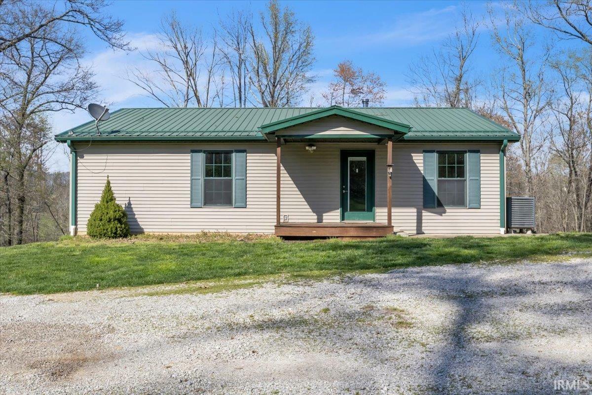 Property Photo: 5866 Folsomville Degonia Road IN 47637