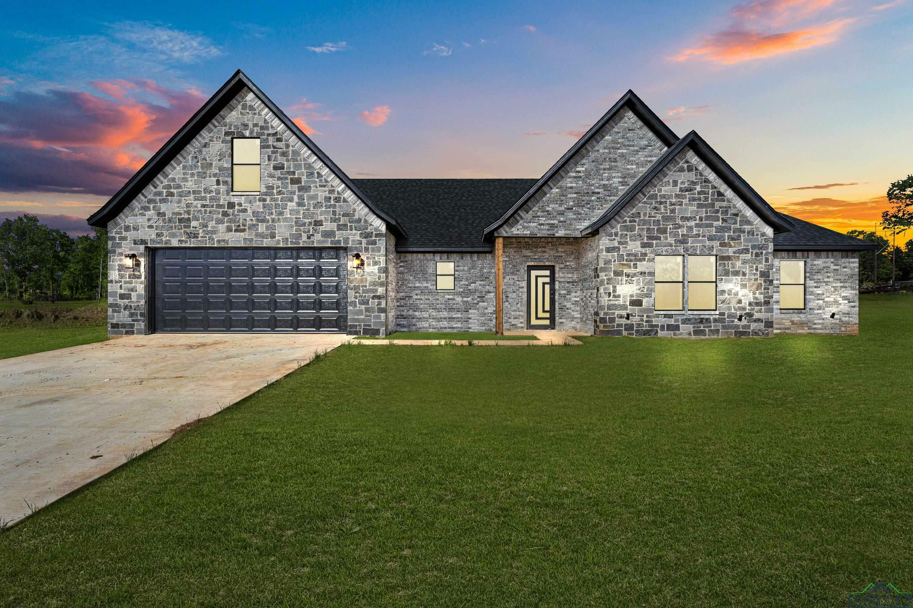 Property Photo:  178 Big Oaks Rd  TX 75662 