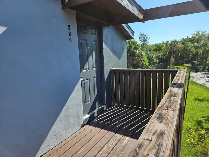 Property Photo: 5026 Water Oak Drive 220 FL 34207