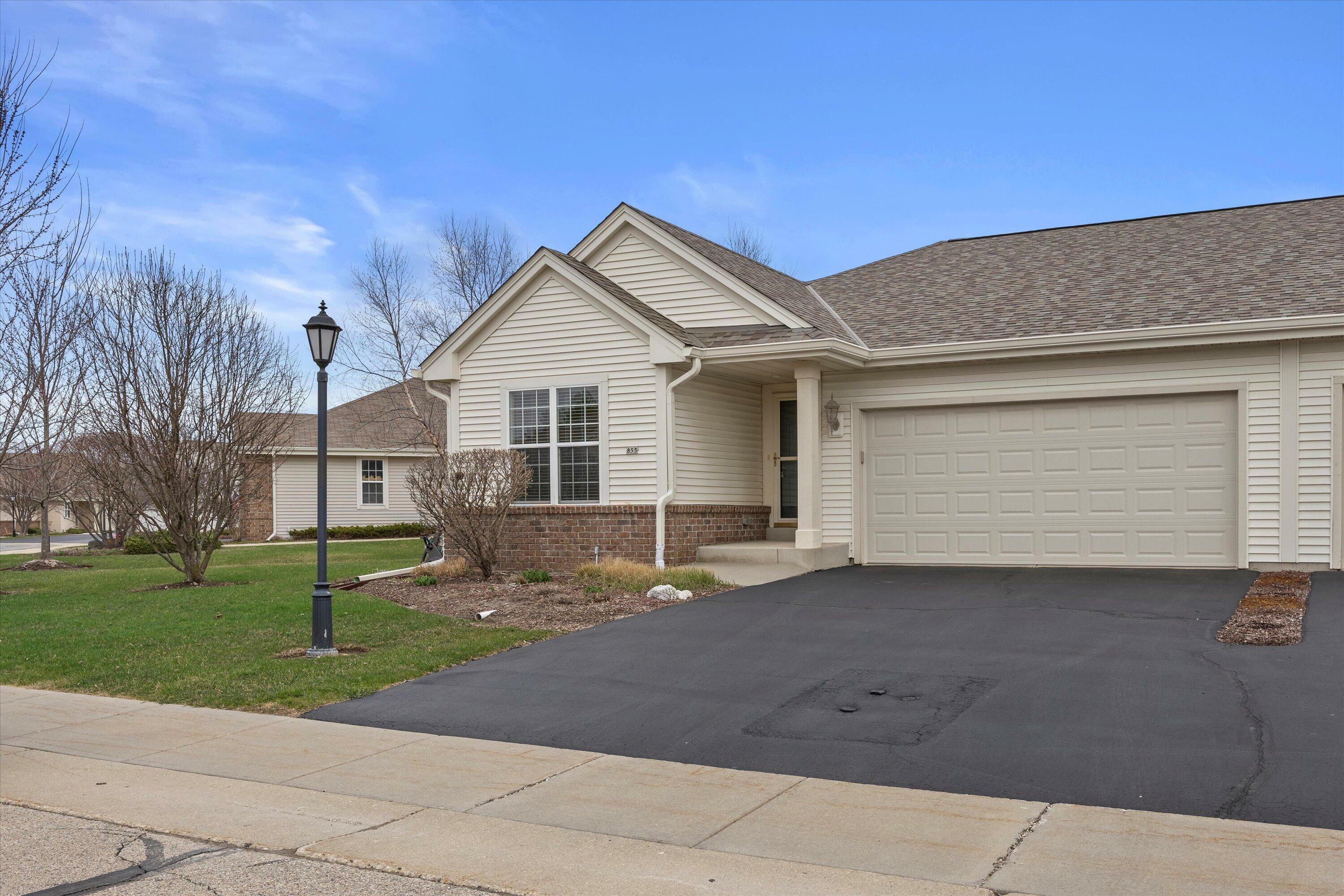 Property Photo: 855 Sweetbriar Dr WI 53121
