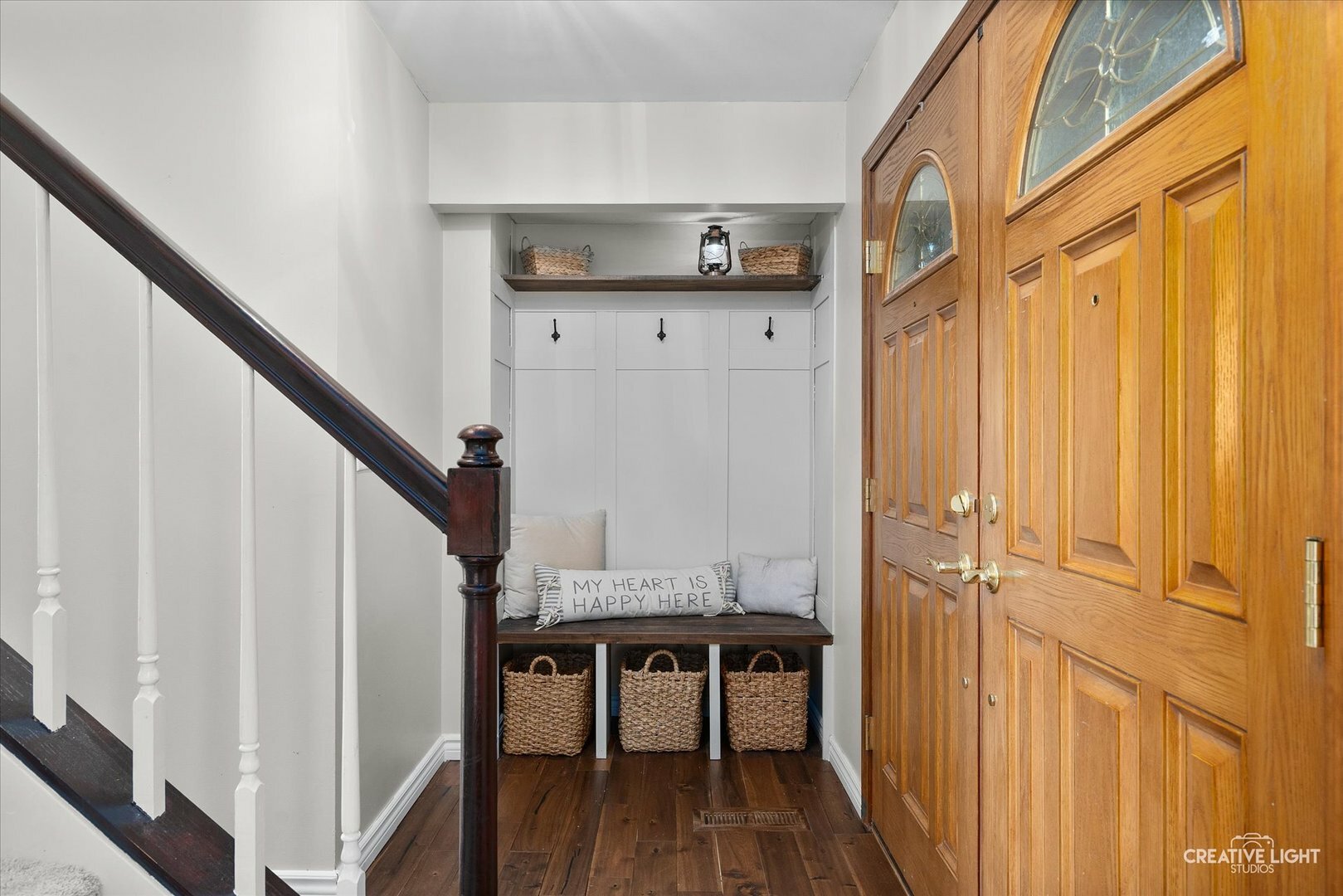 Property Photo: 704 Thames Drive IL 60193