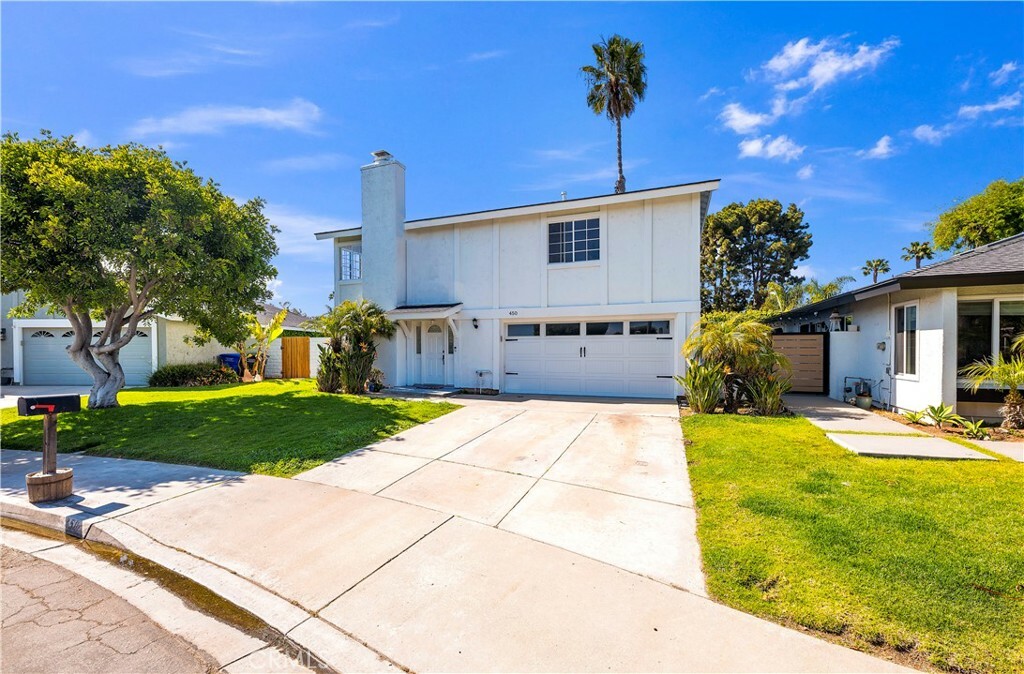 Property Photo: 450 Anchor Way CA 92008