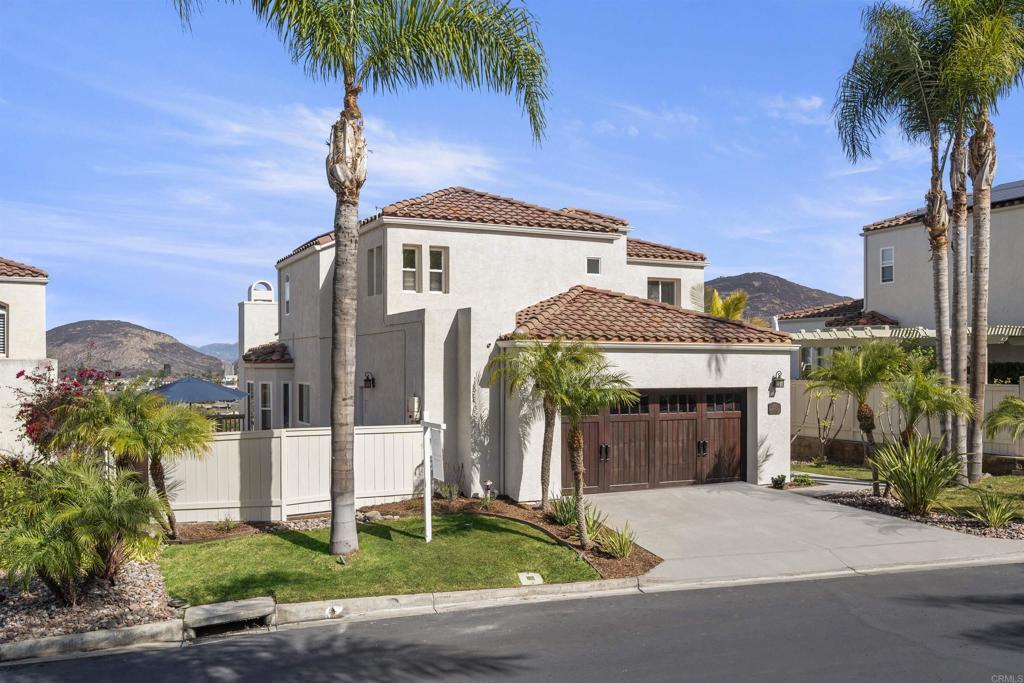 Property Photo: 6356 Camino Largo CA 92120