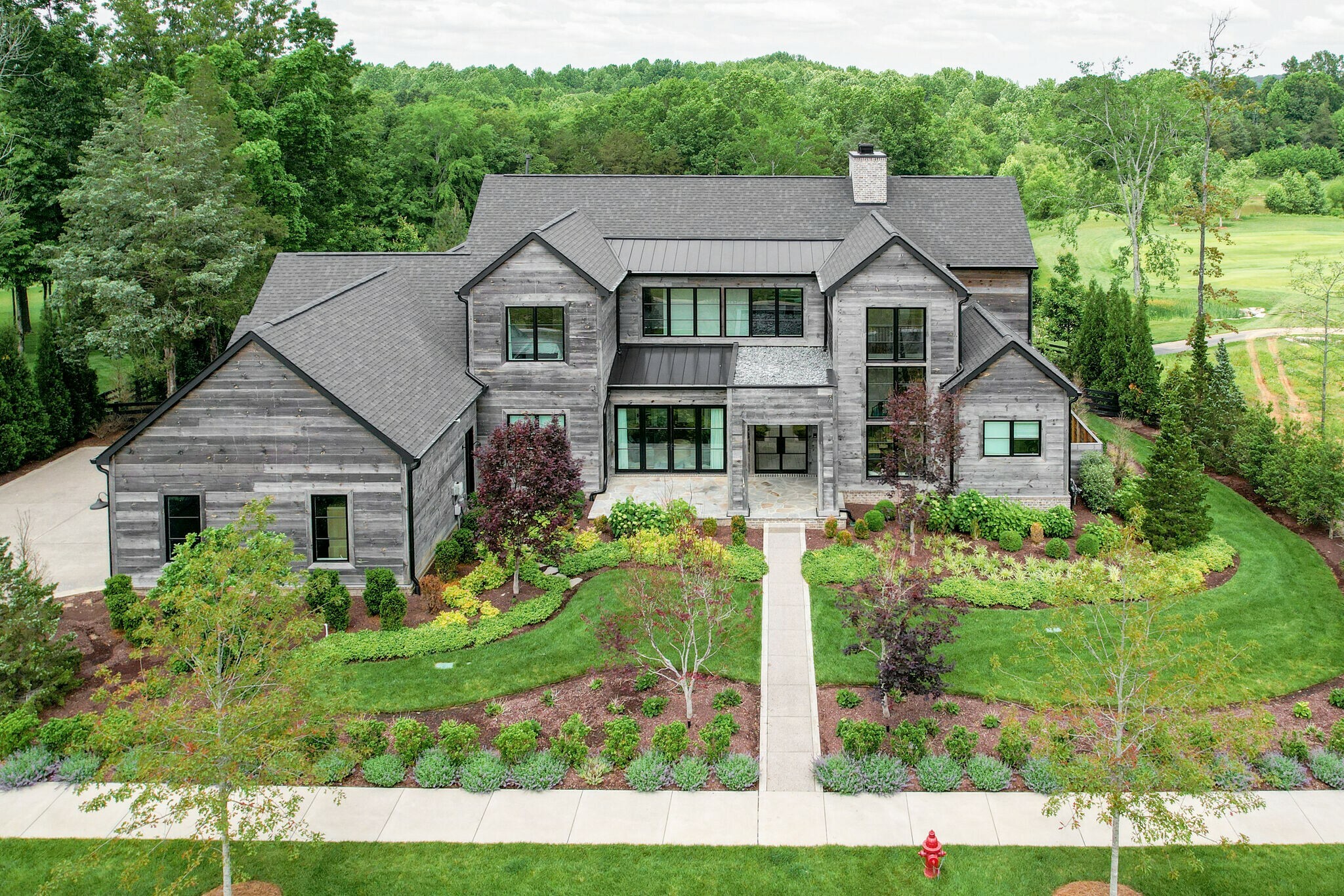 Property Photo: 7555 Whiskey Rd TN 37046