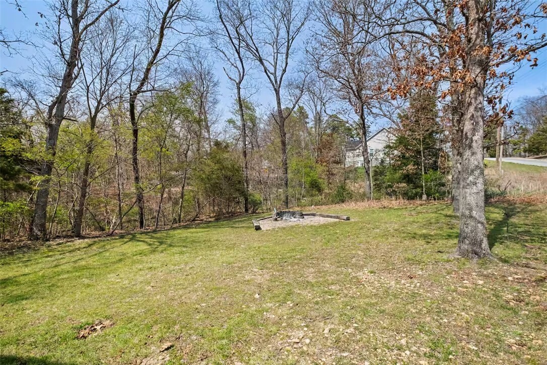 Property Photo:  2 Haverigg Lane  AR 72714 