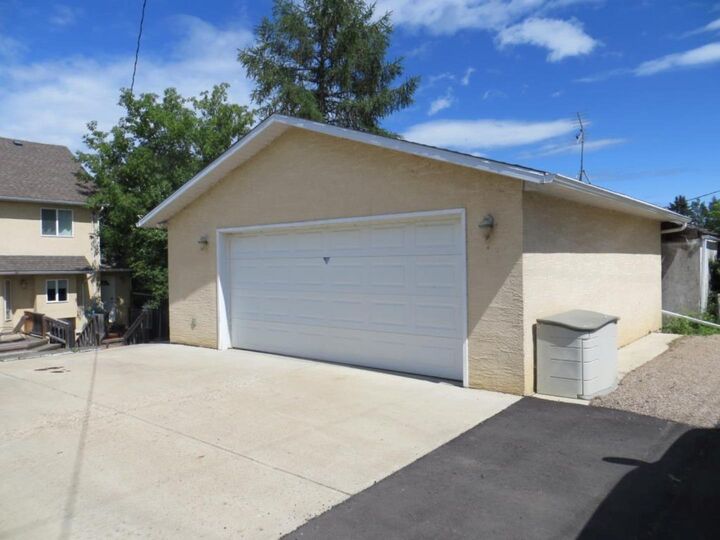 Property Photo: 10407 Churchill Drive AB T0A 2C0