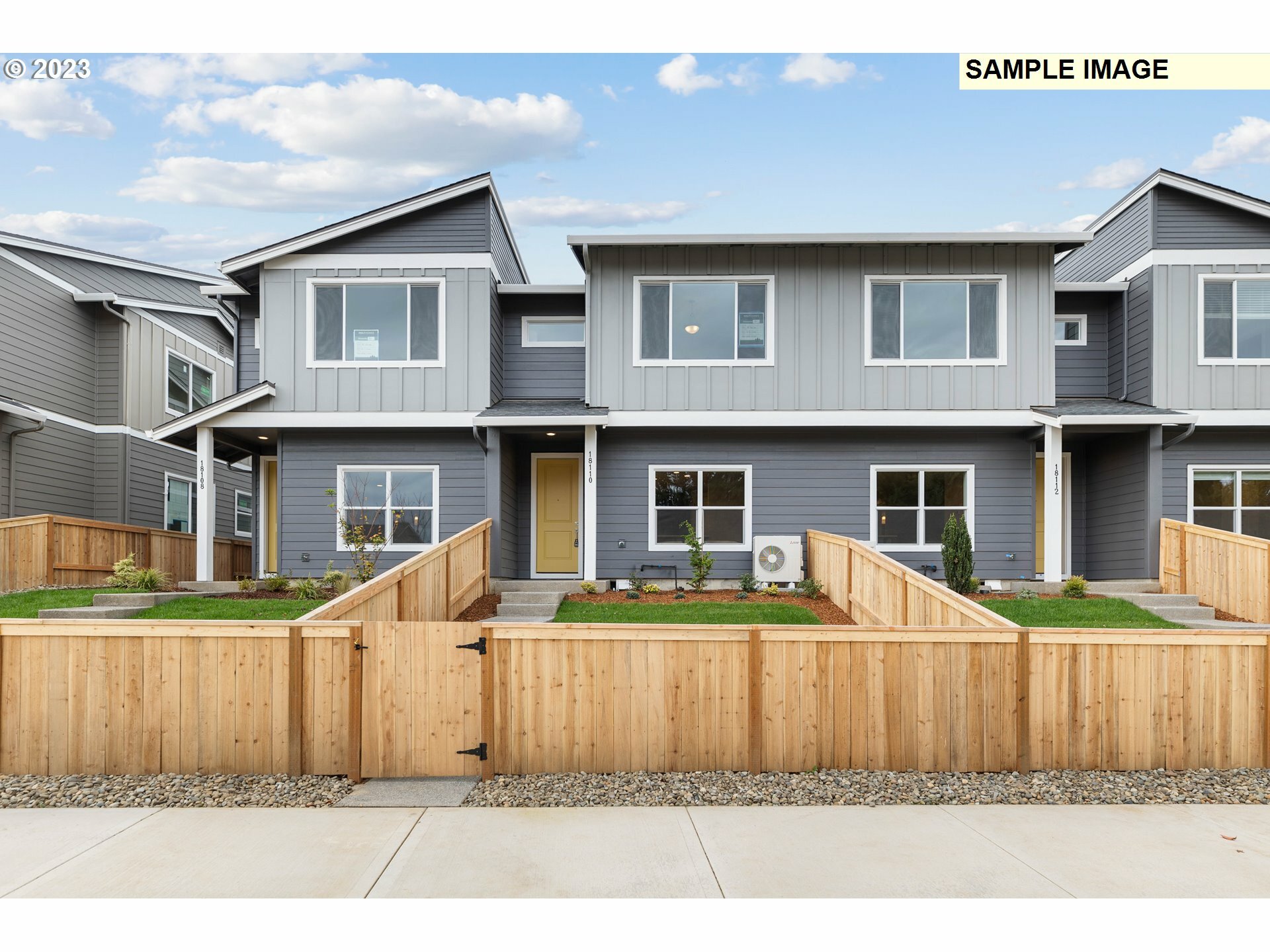Property Photo: 18312 NE 43rd Pl Lot 212 WA 98686