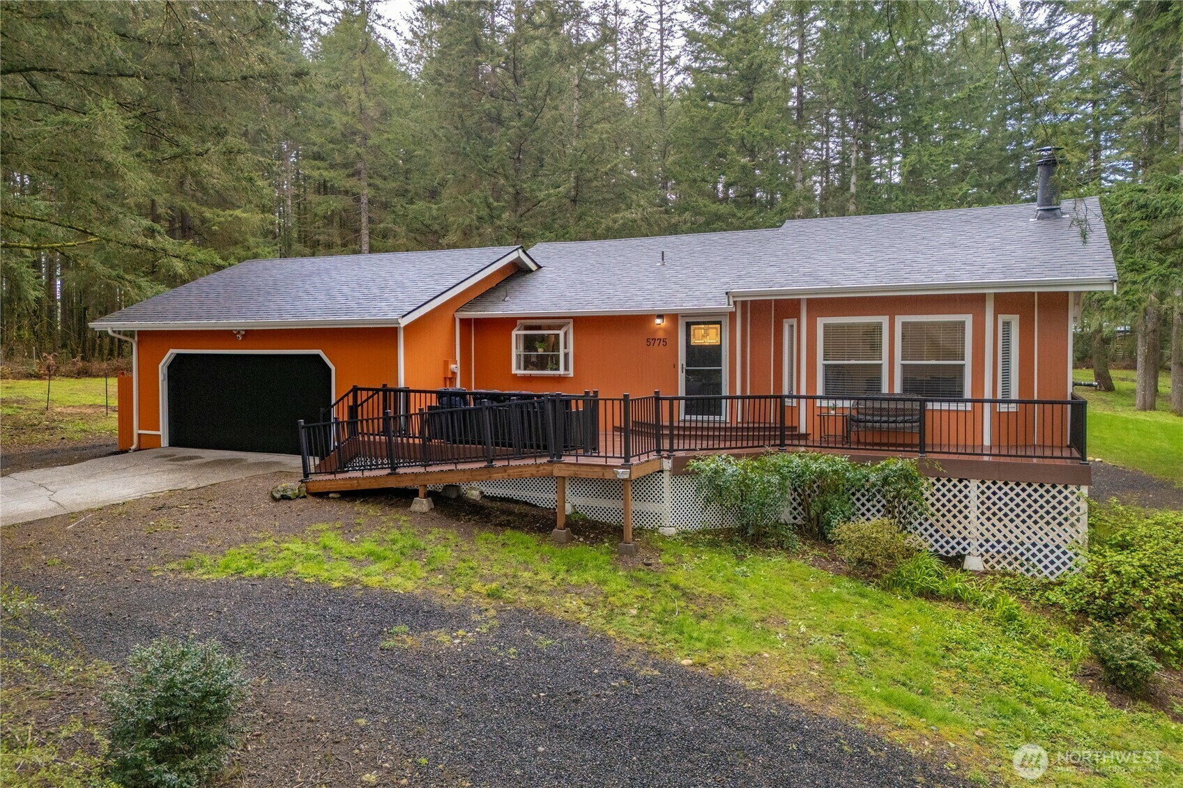 5775 SW Daisy Street  Port Orchard WA 98367 photo