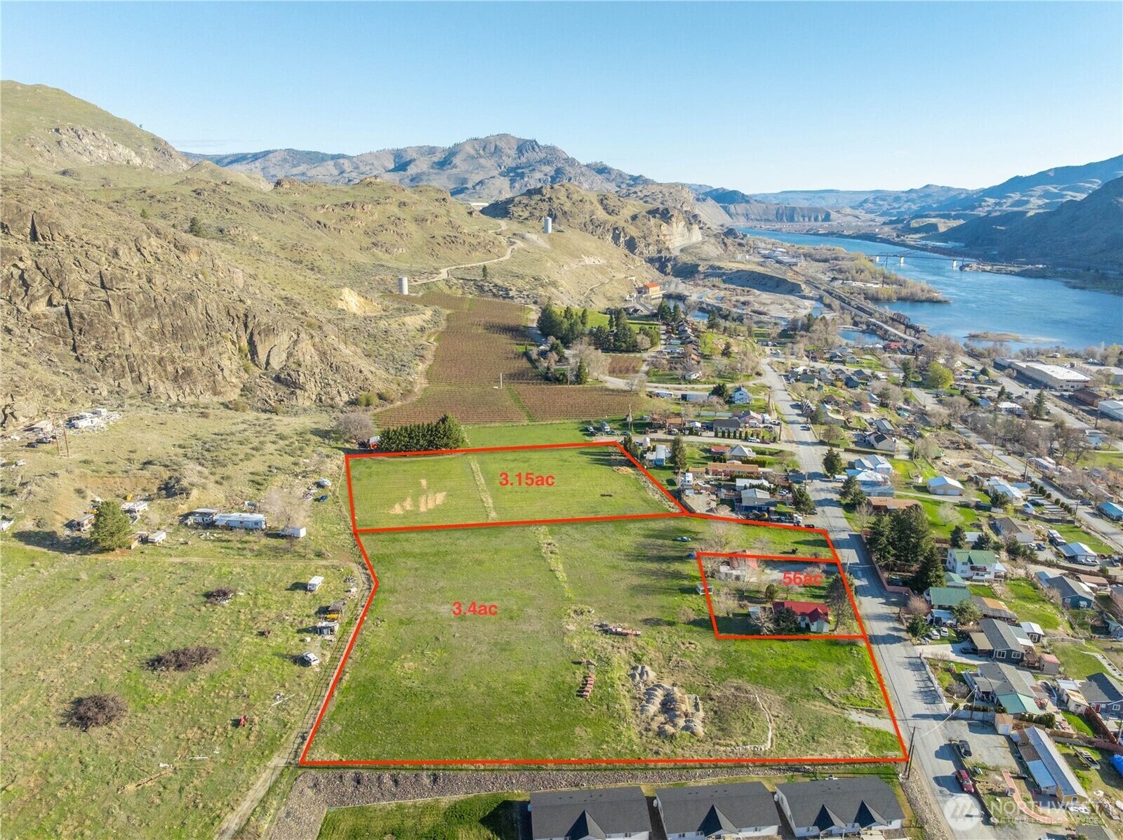 Property Photo:  123  Chelan Falls  WA 98817 