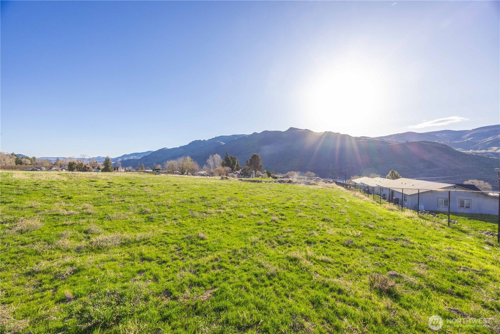 Property Photo: 123 Chelan Falls WA 98817