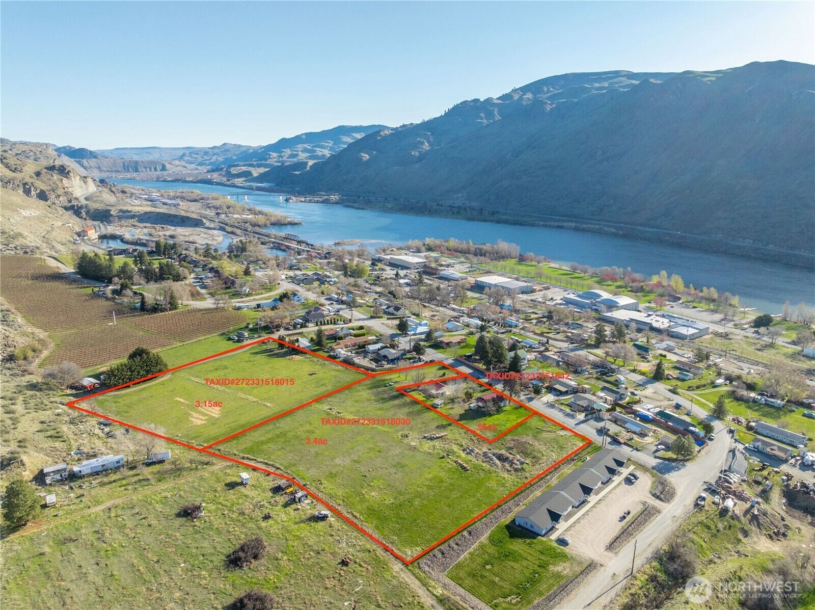 Property Photo:  123  Chelan Falls  WA 98817 