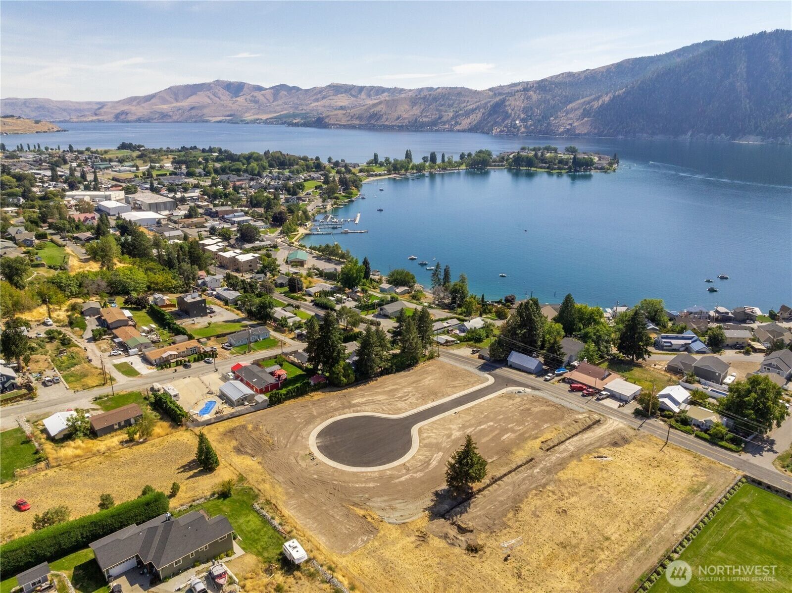 Property Photo:  55  Indigo Lane  WA 98831 