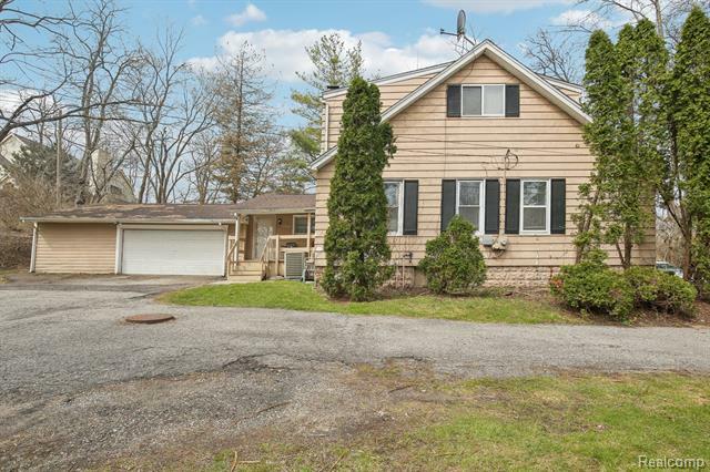 Property Photo: 29190 Heritage MI 48076