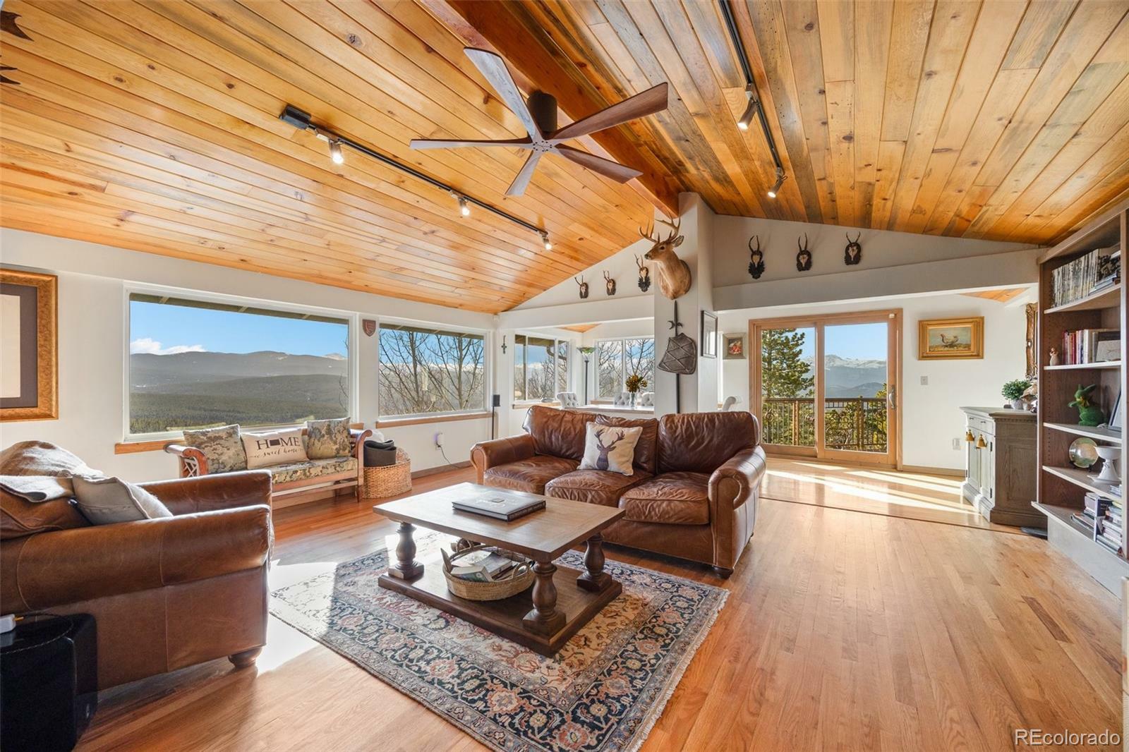 Property Photo: 125 Lynnwood Lane CO 80422