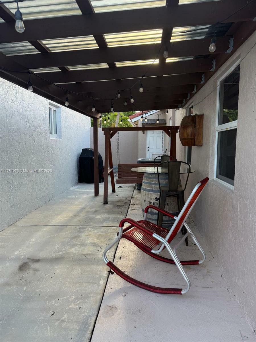 Property Photo: 4810 SW 153rd Ter FL 33027