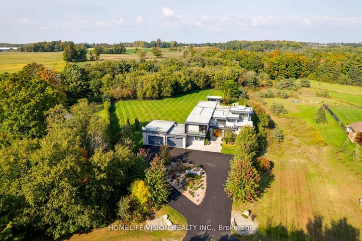 Property Photo:  43 Ogden Crescent  ON L4A 1P1 