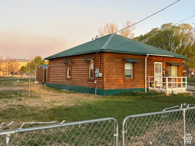 Property Photo: 80 N 100 W UT 84652