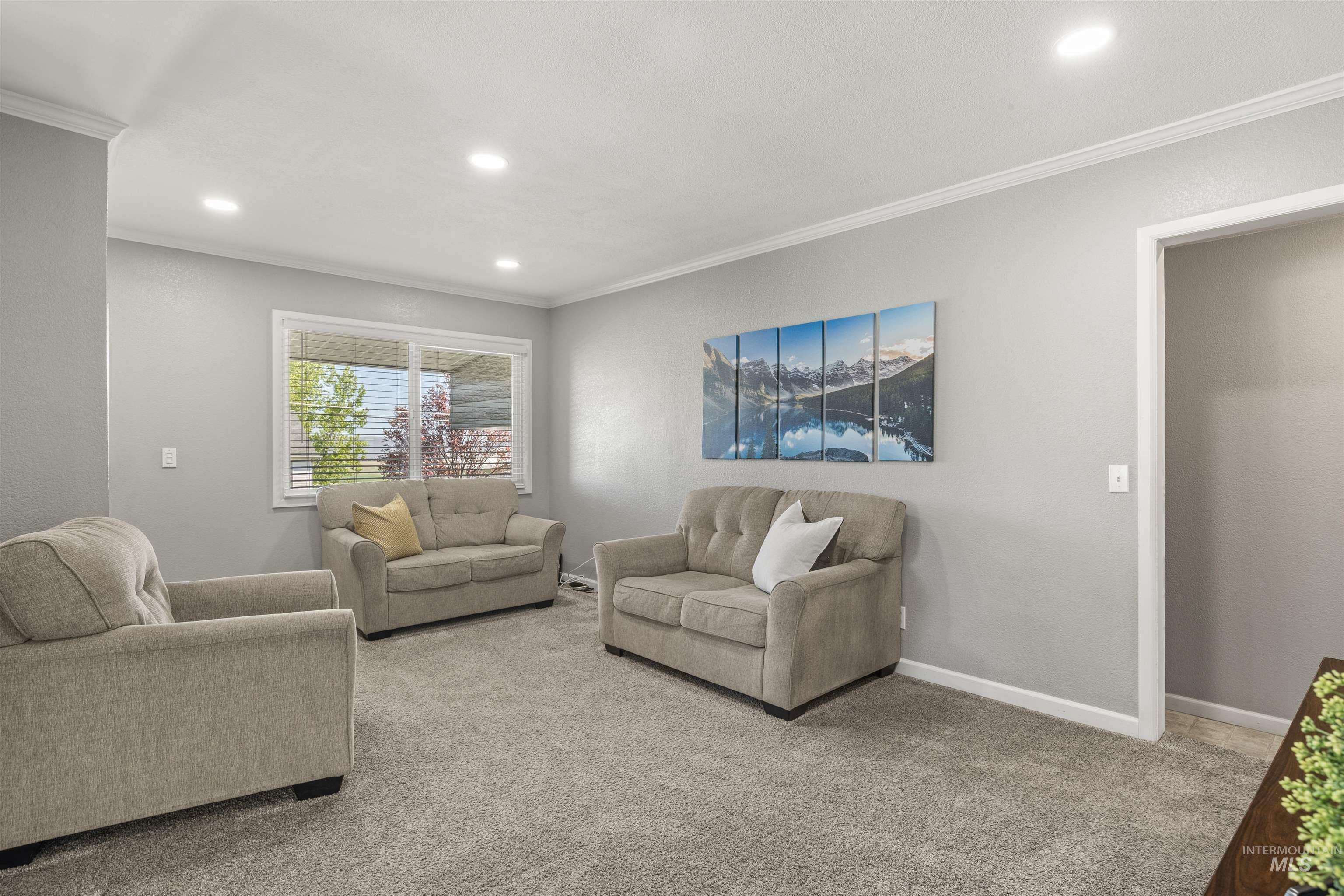 Property Photo: 1924 Cedar Avenue ID 83501