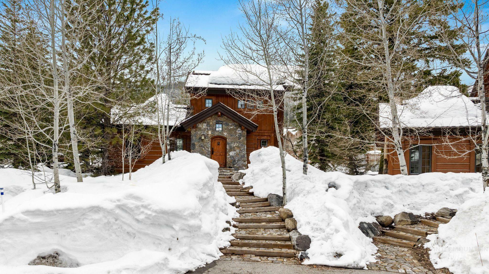 Property Photo: 23 Rock Creek Court ID 83615