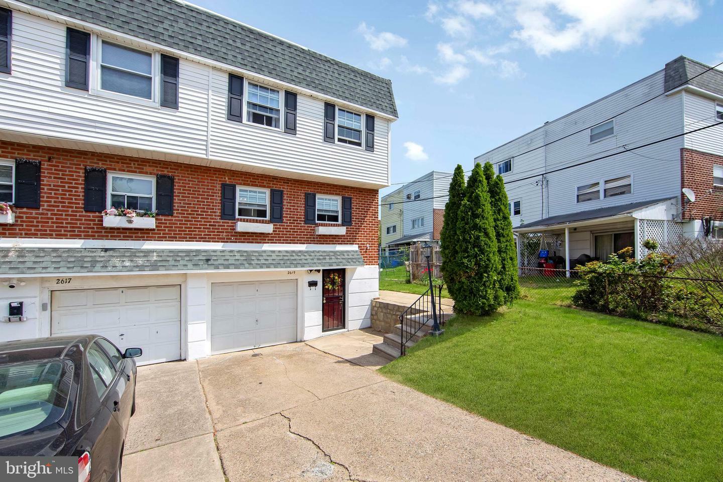 Property Photo: 2619 Tolbut Street PA 19152