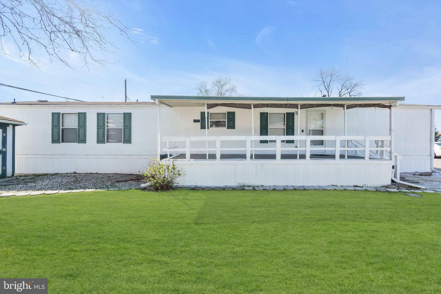 Property Photo: 511 Wrightstown Sykesville Road Unit 71 NJ 08562
