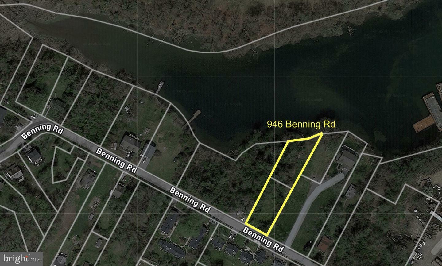 Property Photo: 946 Benning Road MD 20765