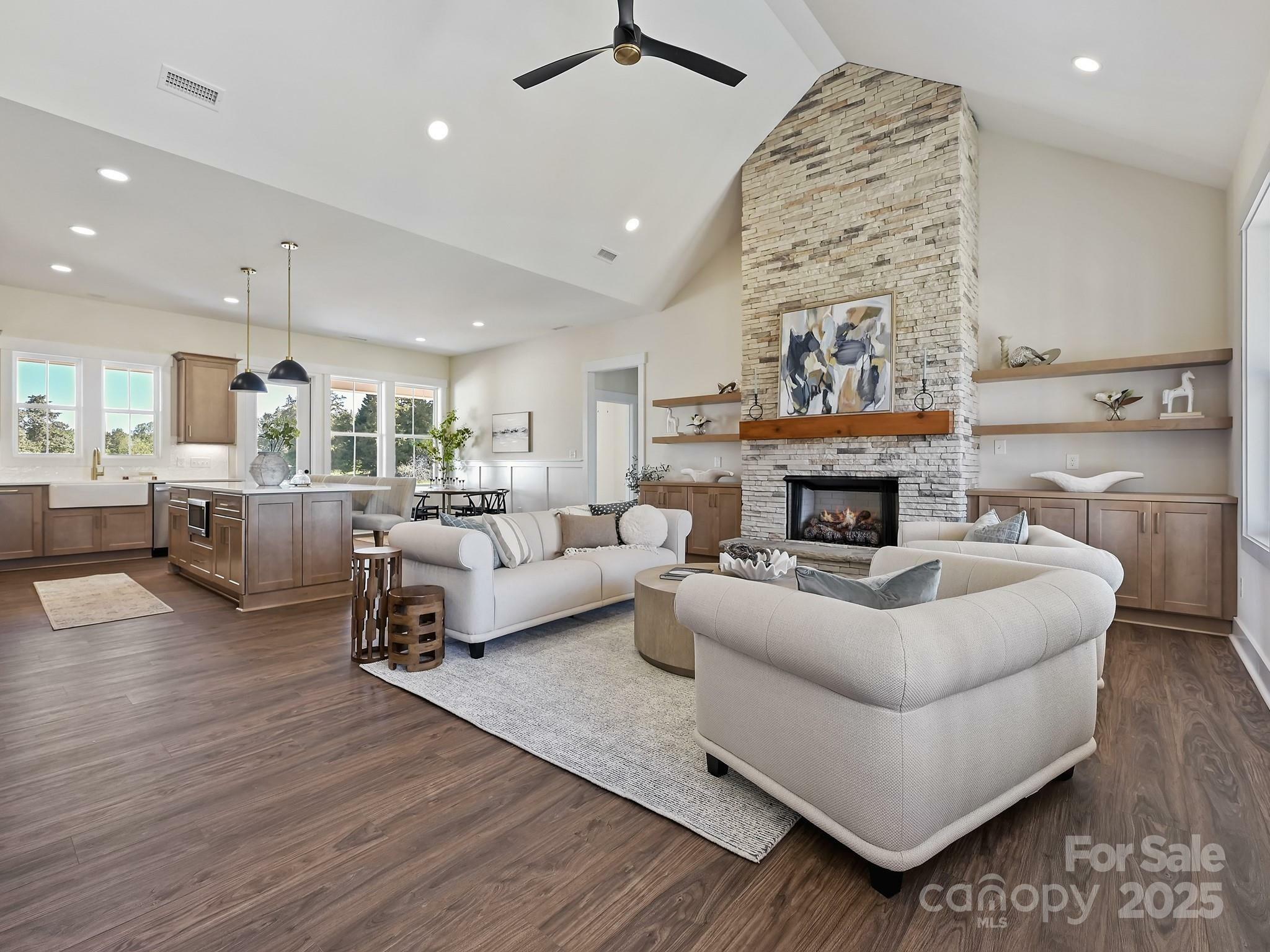 Property Photo: 1160 Springlake Road SC 29745