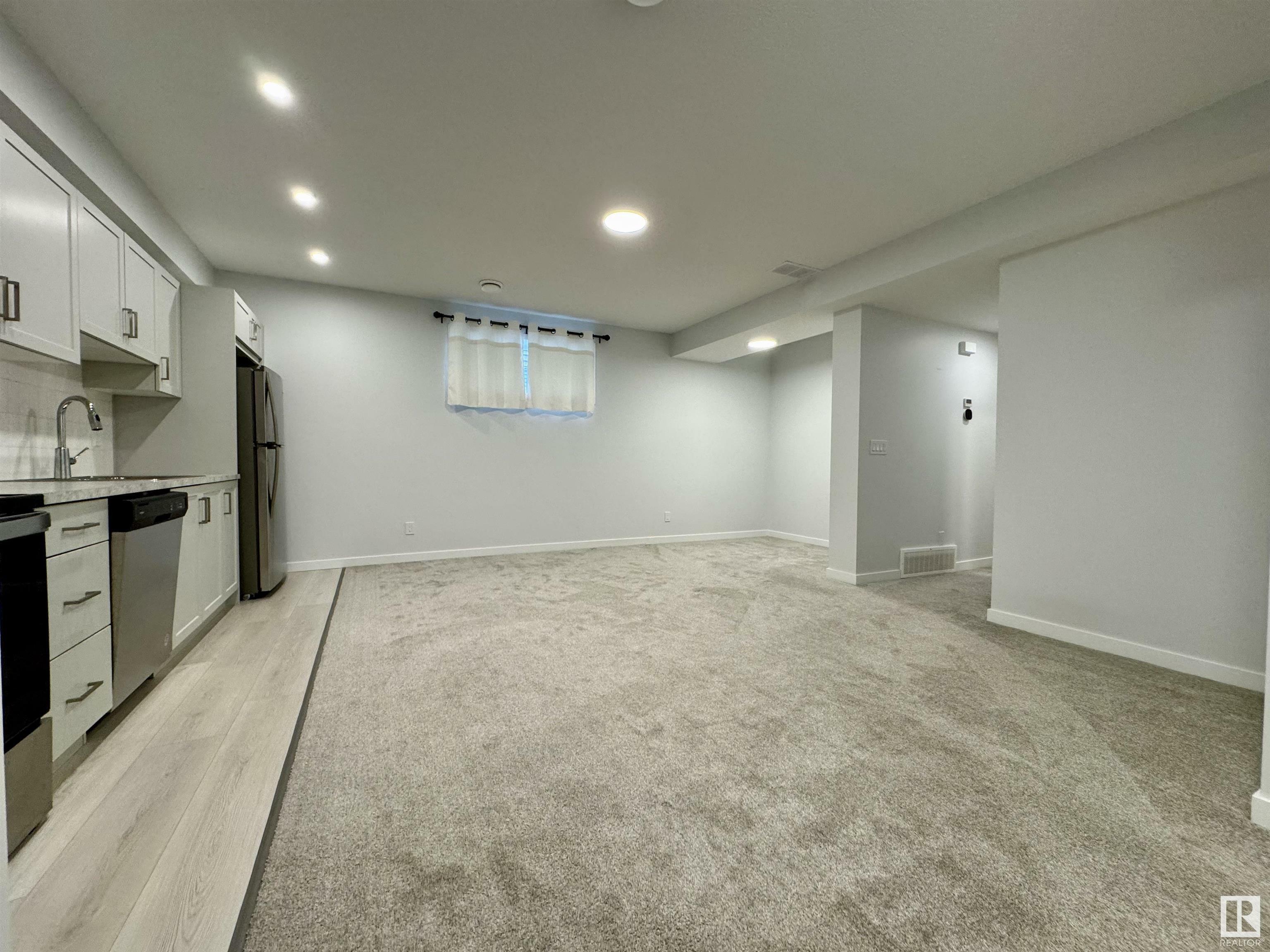 Property Photo: 22904 94 Avenue NW AB T5T 3Y2