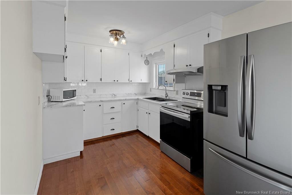 Photo de la propriété: 33 Meghan Street NB E1B 4E4