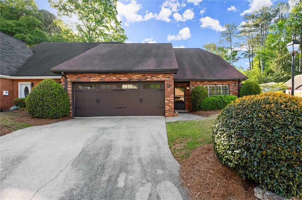 Property Photo: 6 Westchester Square GA 30030