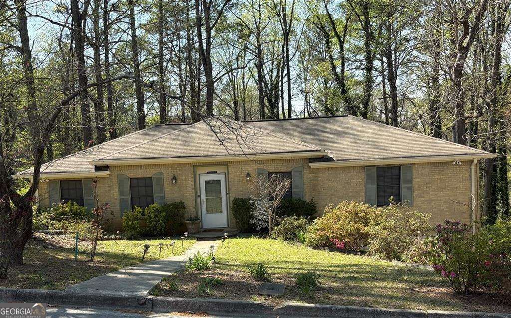 Property Photo: 3211 Flamingo Drive GA 30344
