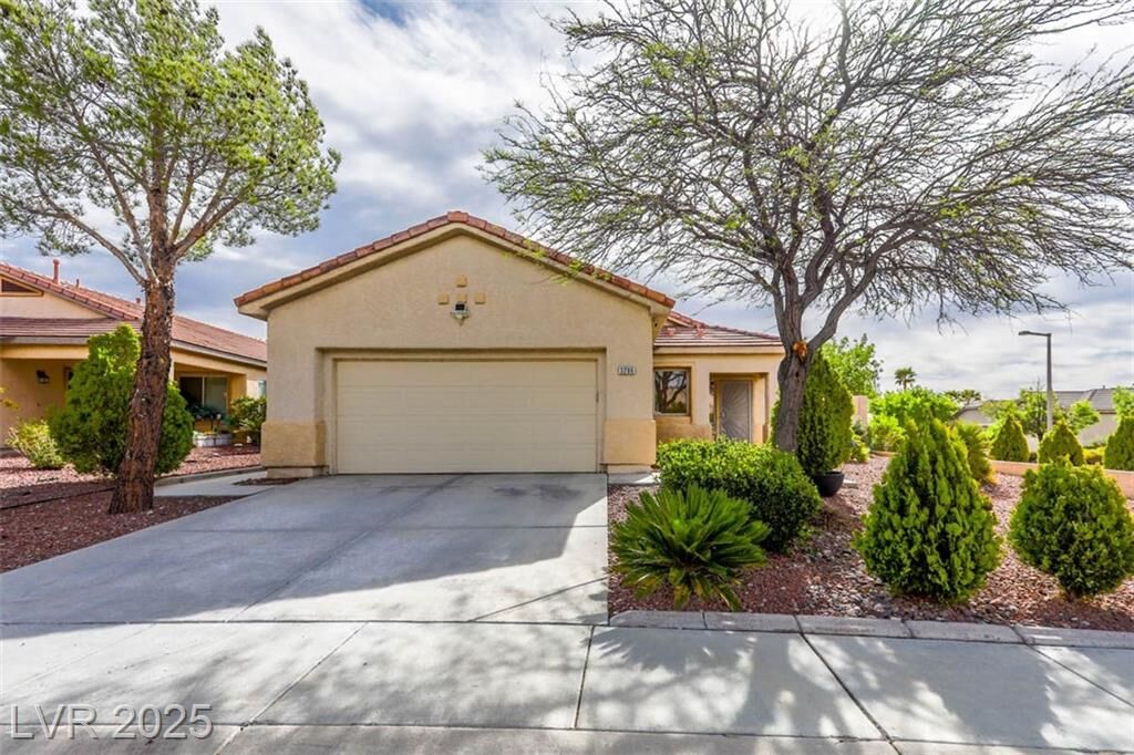 Property Photo: 3286 Rushing Waters Place NV 89135