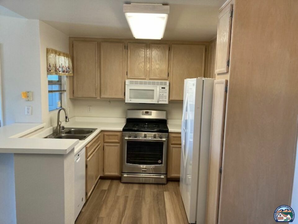 Property Photo: 1200 Rodeo Dr 957 CA 92251